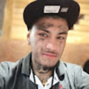 Meet your Posher, Adam